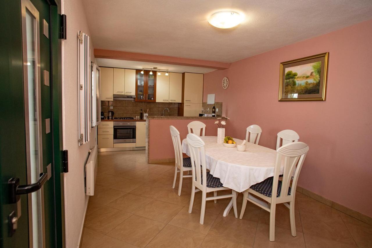 Opg Villa Meri Пучишча Экстерьер фото